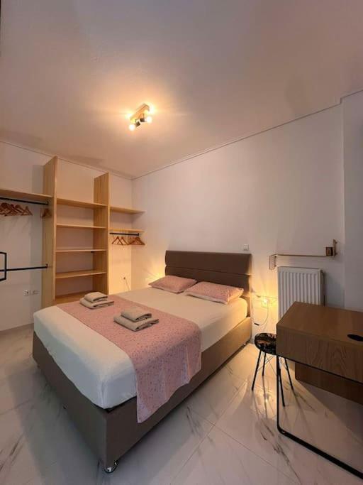 Apartment Carlito's 2 Next To Metro Station Athens